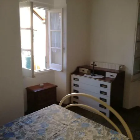 Nel Centro Storico Di * Sassello